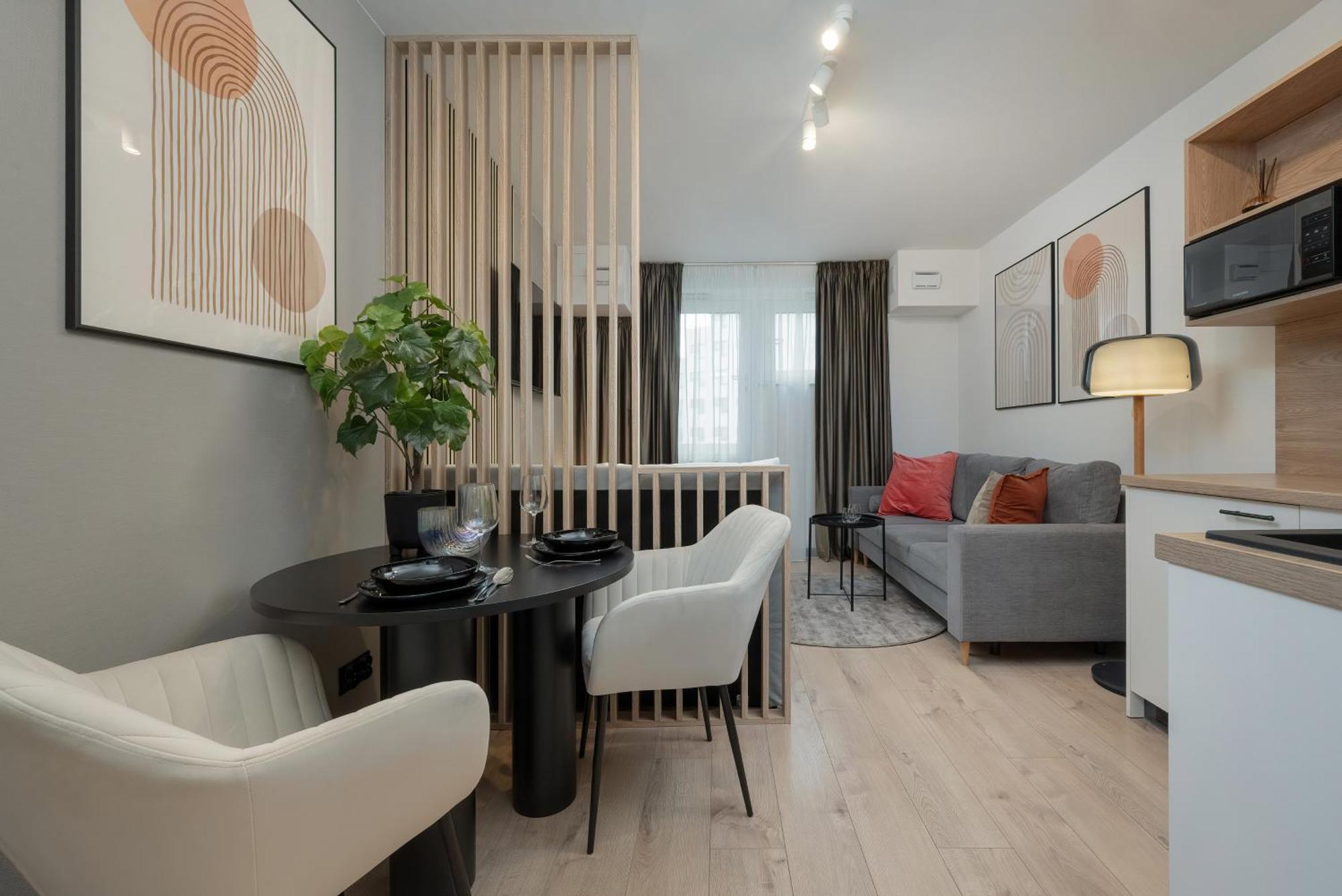 Wroclavia Apartments Dyrekcyjna By Noclegi Renters Wroclaw Exterior photo